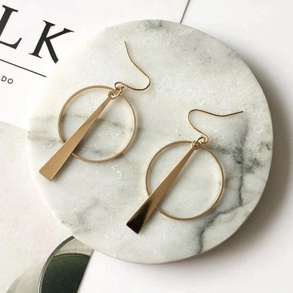 NEW💙💎MODERN MINIMALIST💛GOLDEN DROP BAR HOOP💎💙 - Picture 2 of 7